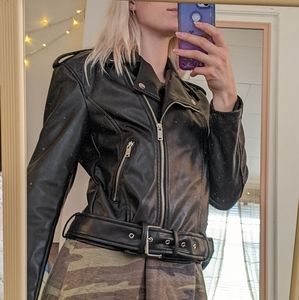 🖤 "leather" jacket.